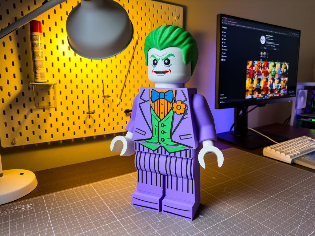 Chaotic Clown Villain Modular Figure