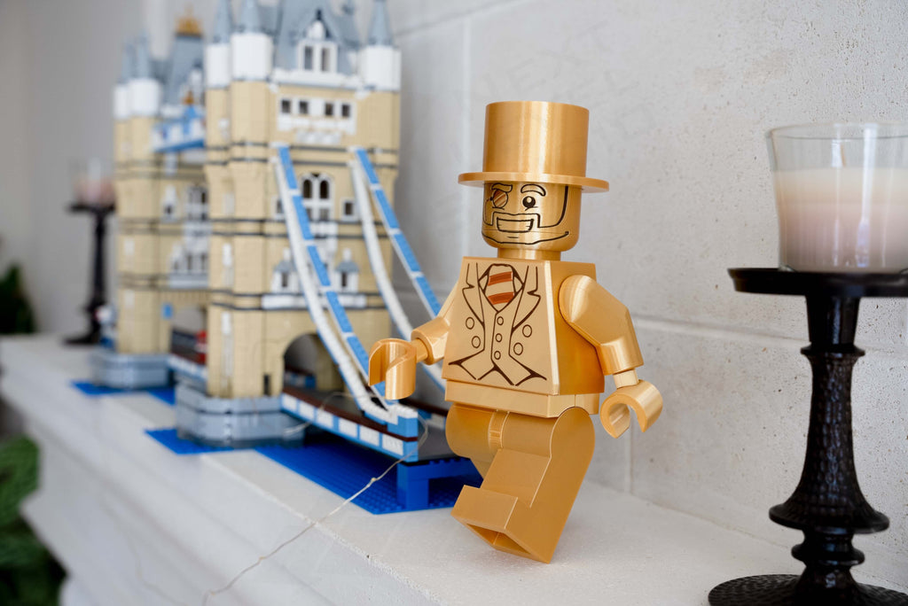 Golden Collector Giant Modular Figure