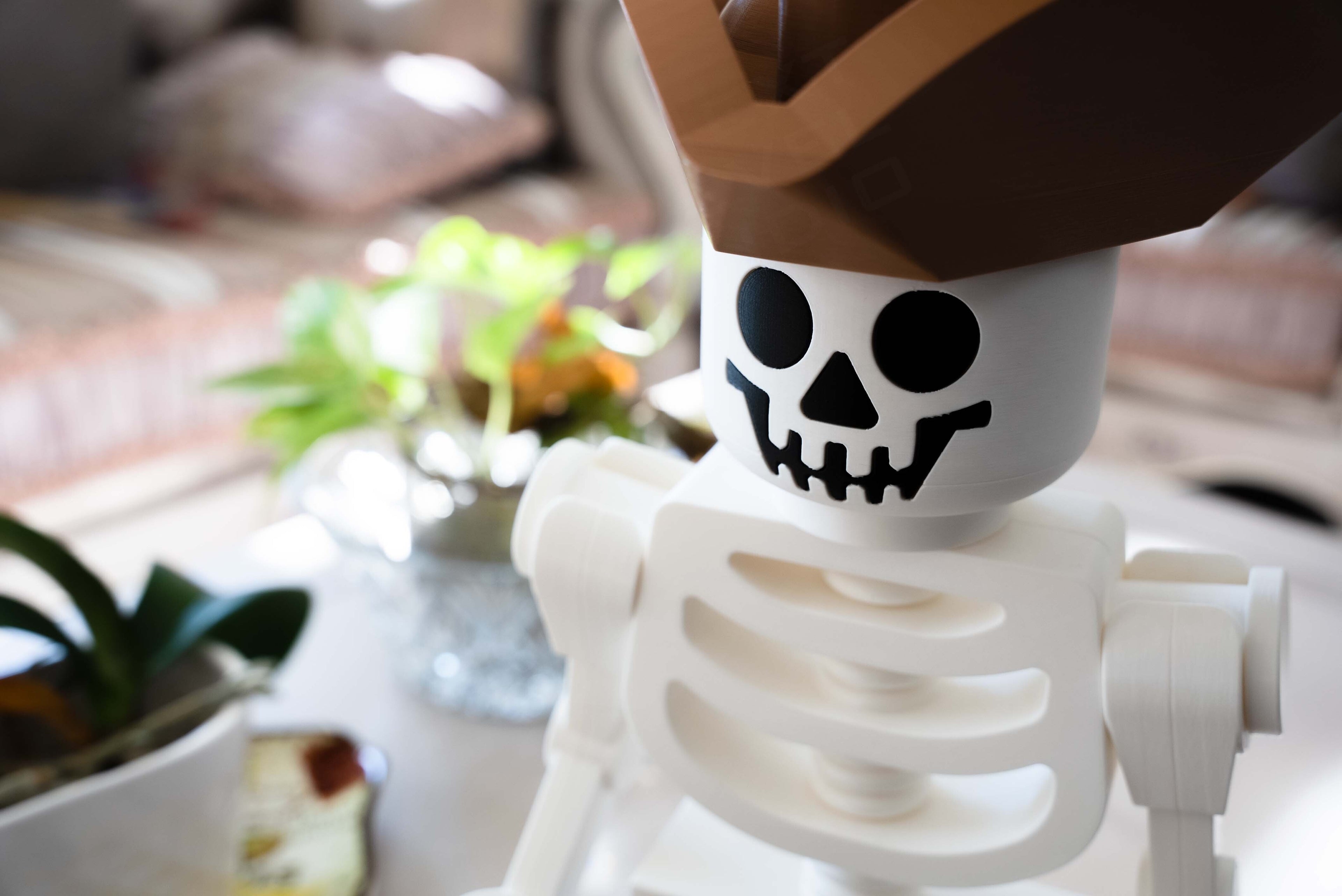 Undead Swashbuckler Giant Modular Figure