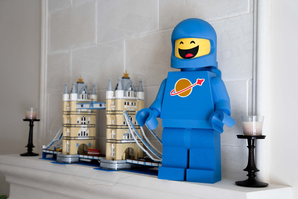 Classic Astronaut Giant Modular Figure
