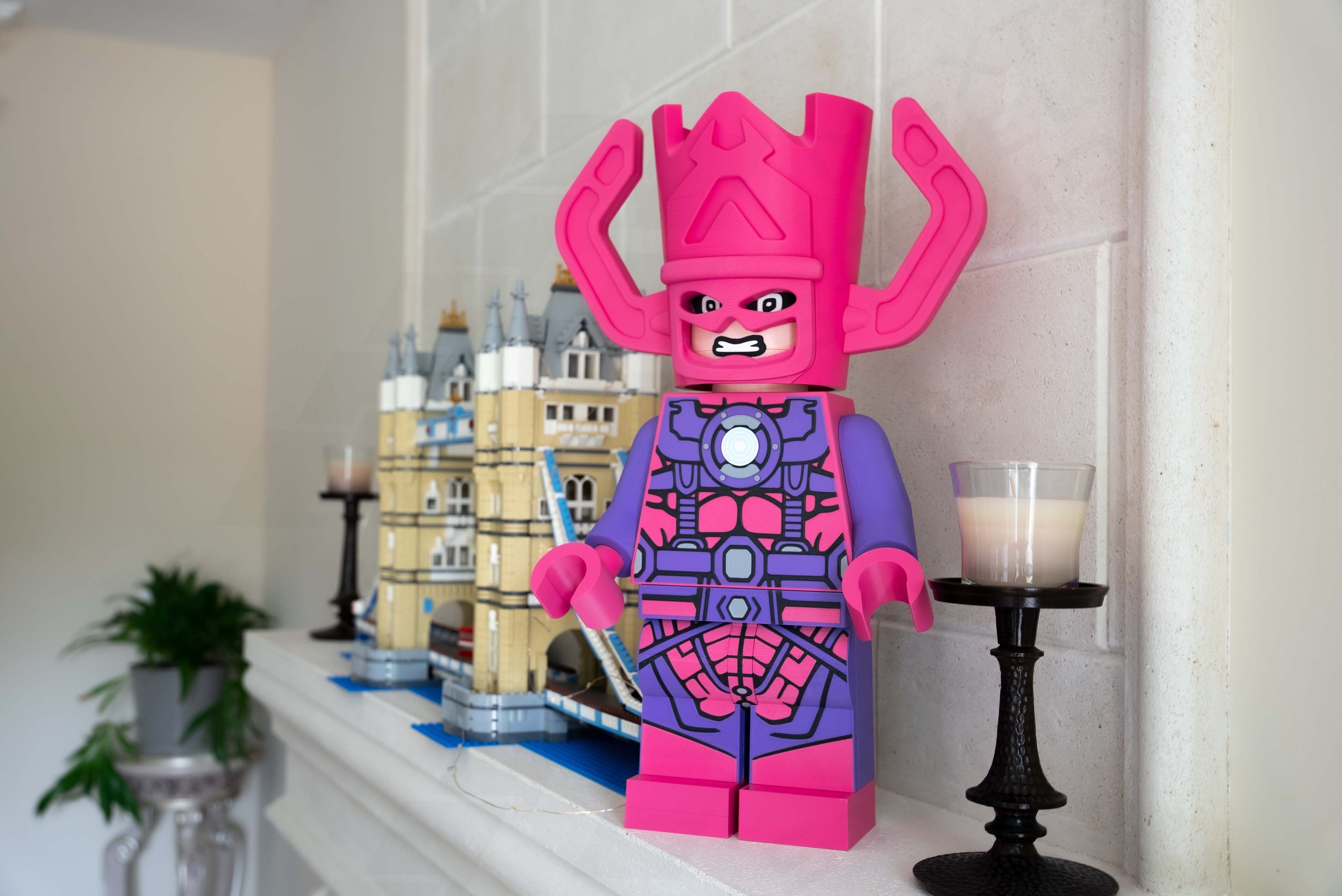 Devourer of Worlds Giant Modular Figure