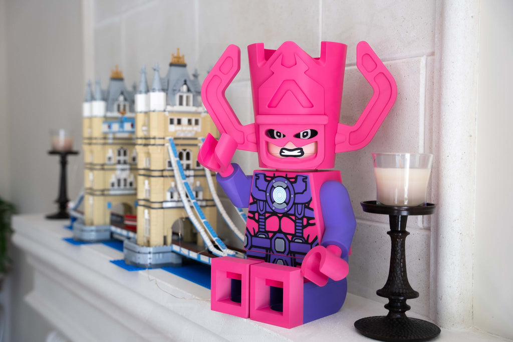 Devourer of Worlds Giant Modular Figure