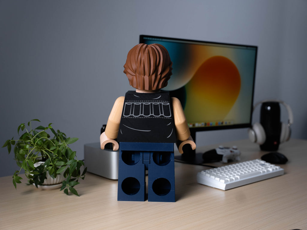 Galaxy Smuggler Modular Figure