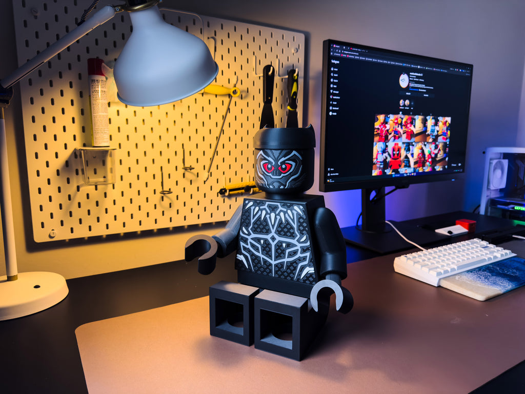 Vibranium Warrior King Modular Figure