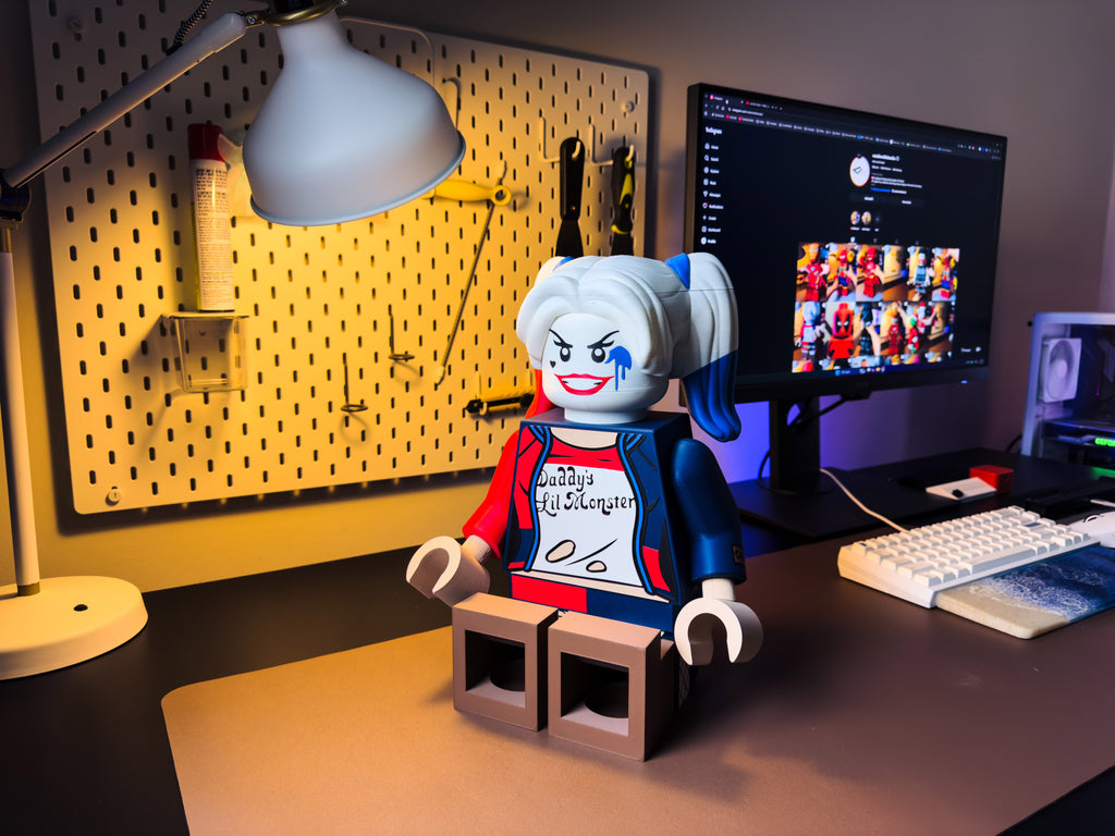Diamond Jester Villain Modular Figure