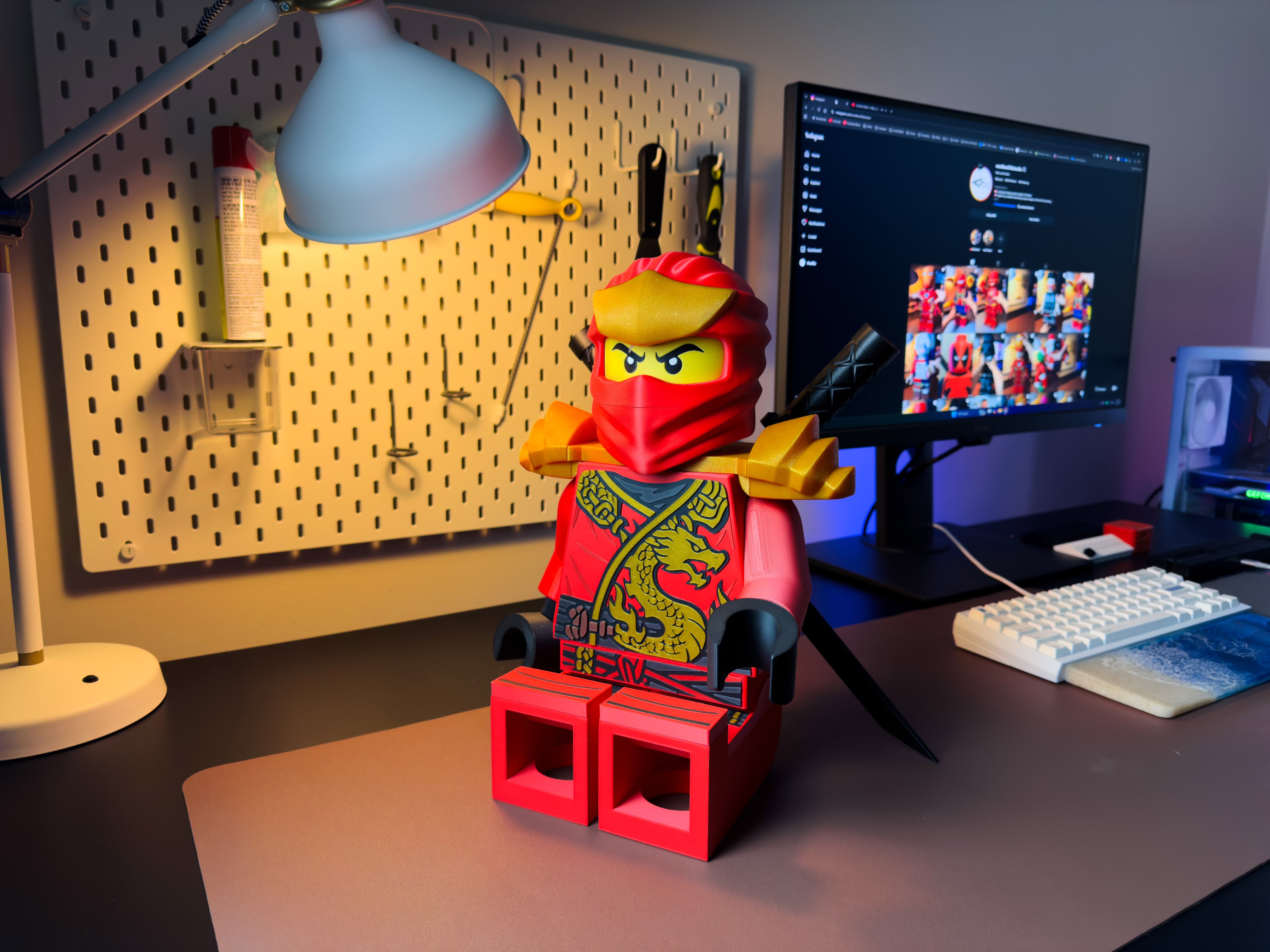 Ninja of Fire Modular Figure