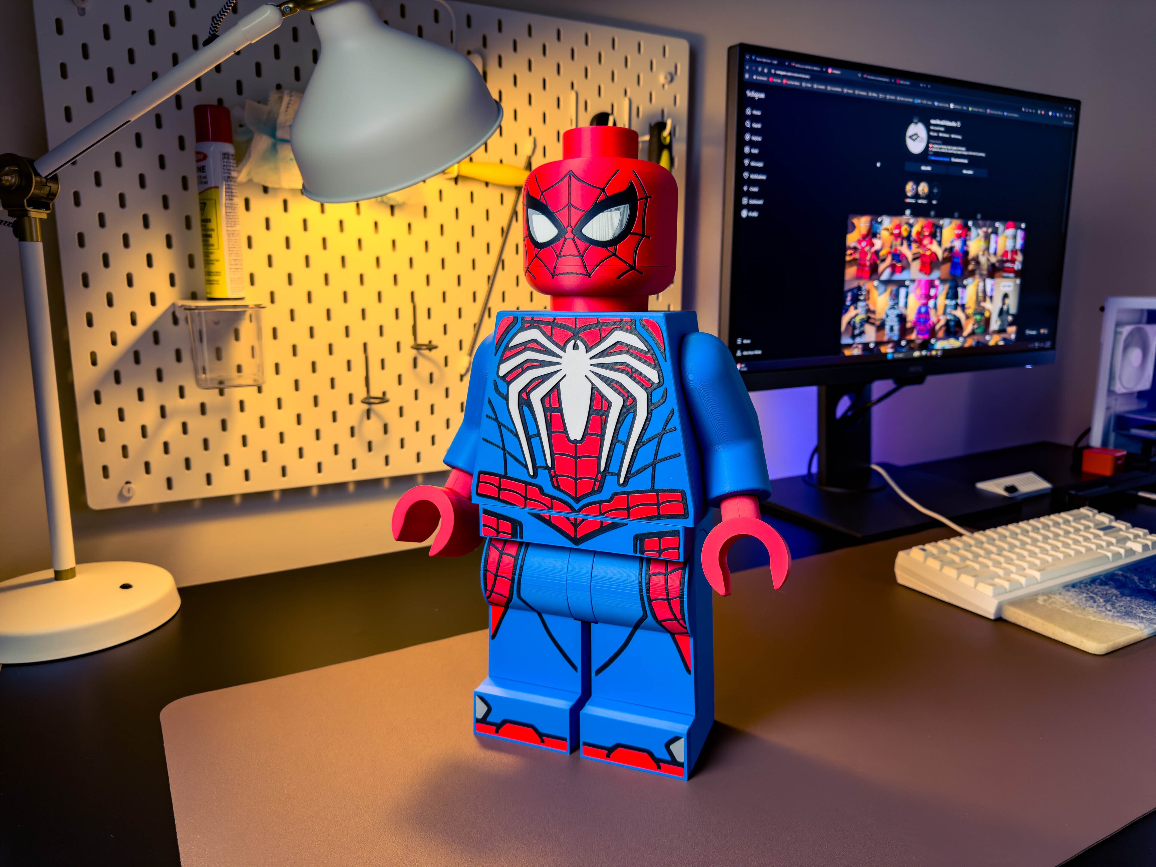 City Guardian Modular Figure