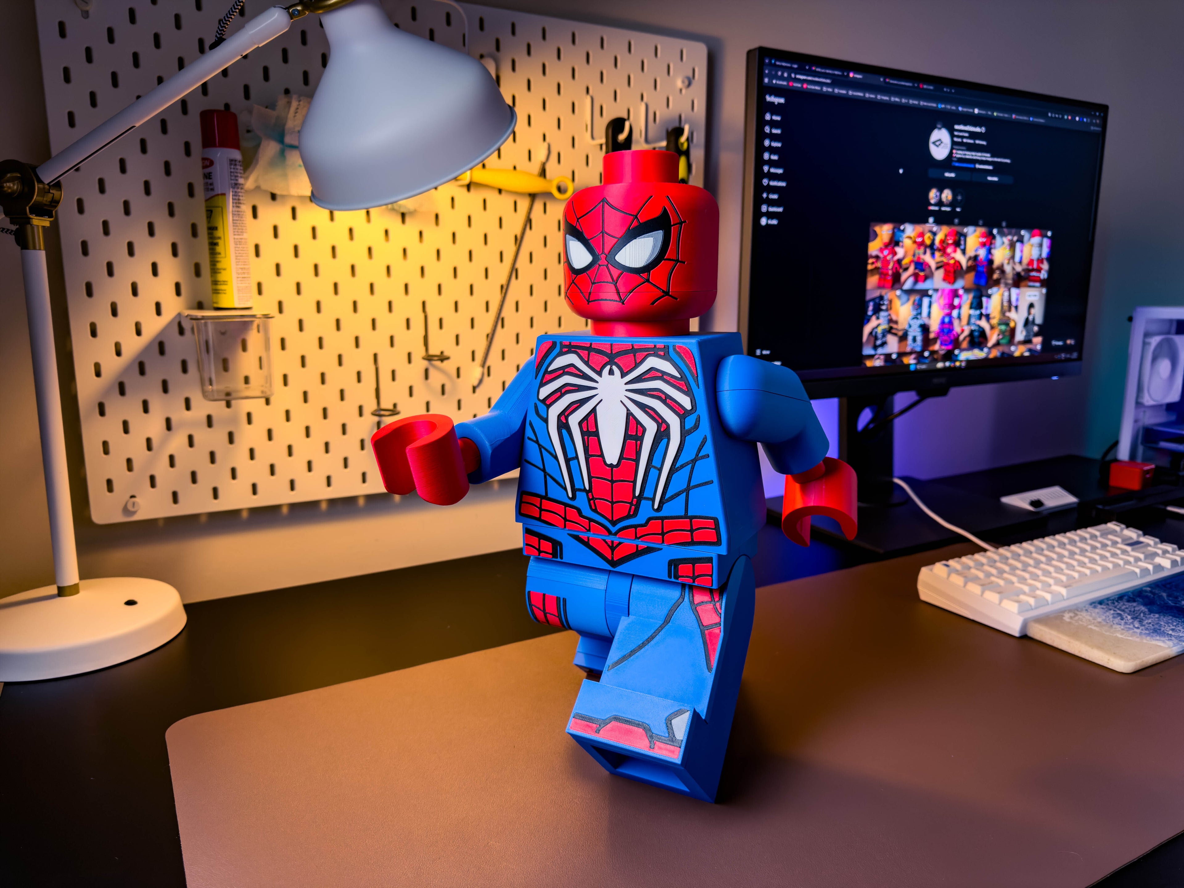 City Guardian Modular Figure