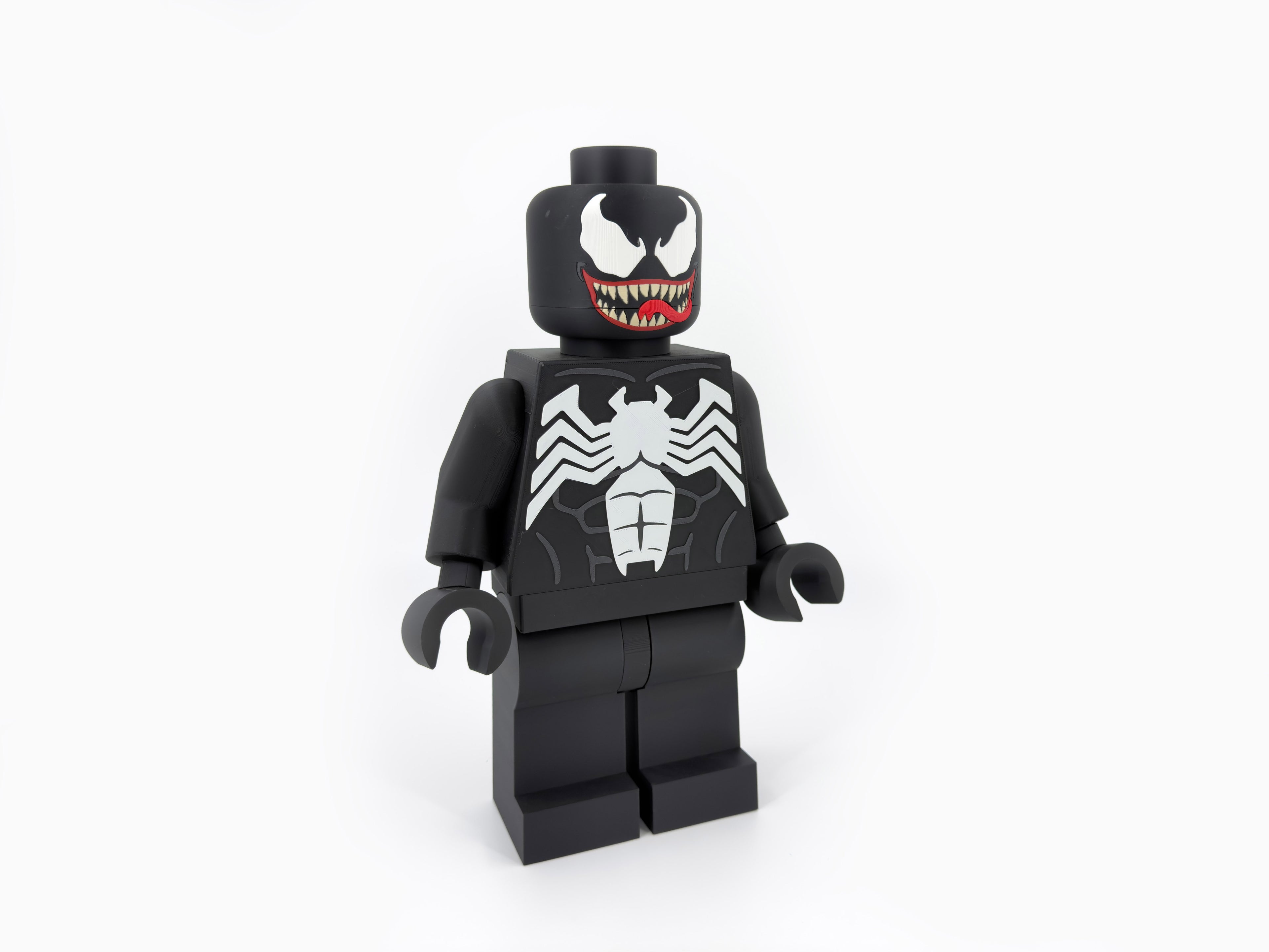 Black Symbiote Warrior Modular Figure