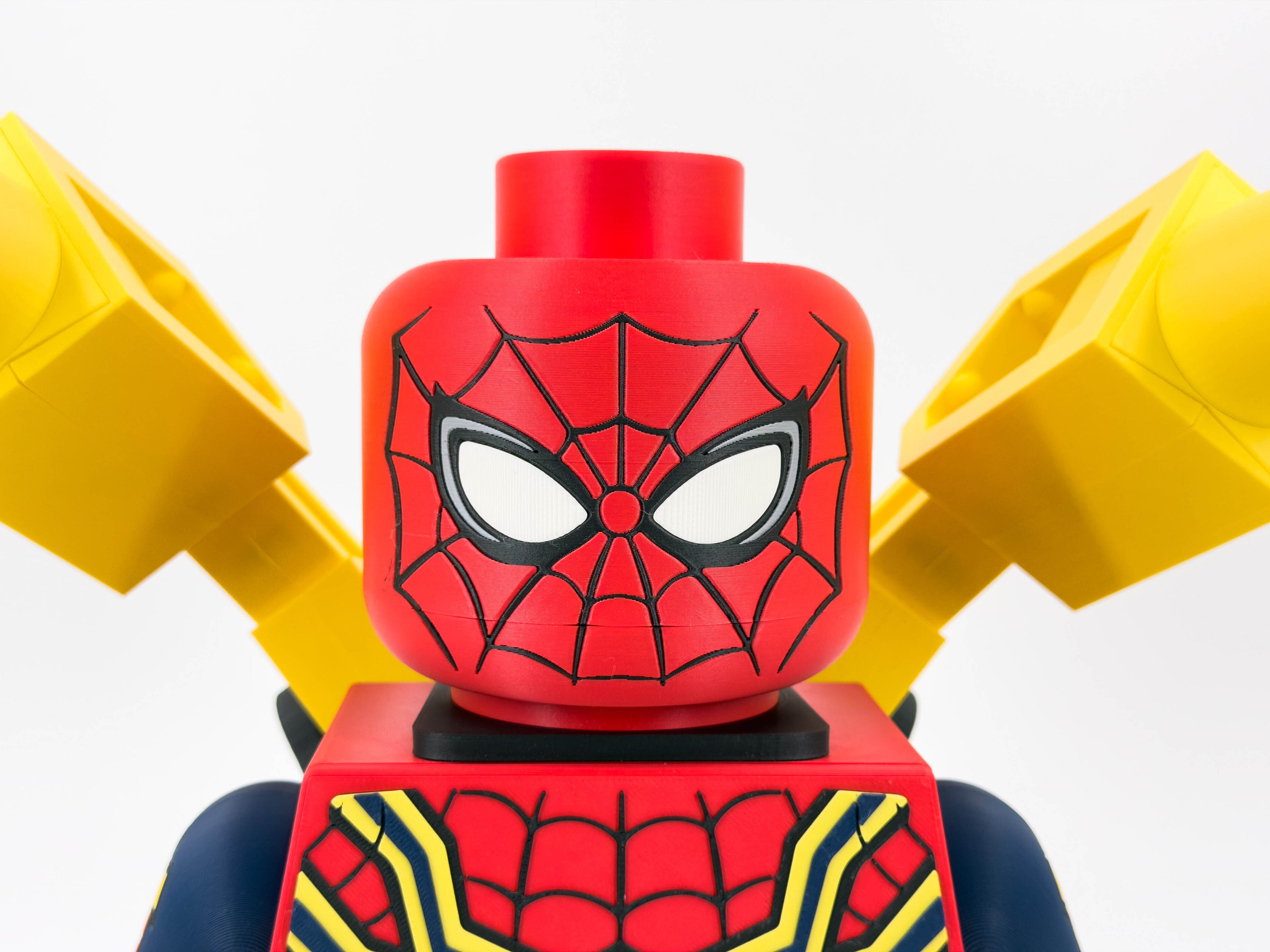 Arachnid Armor Avenger Modular Figure