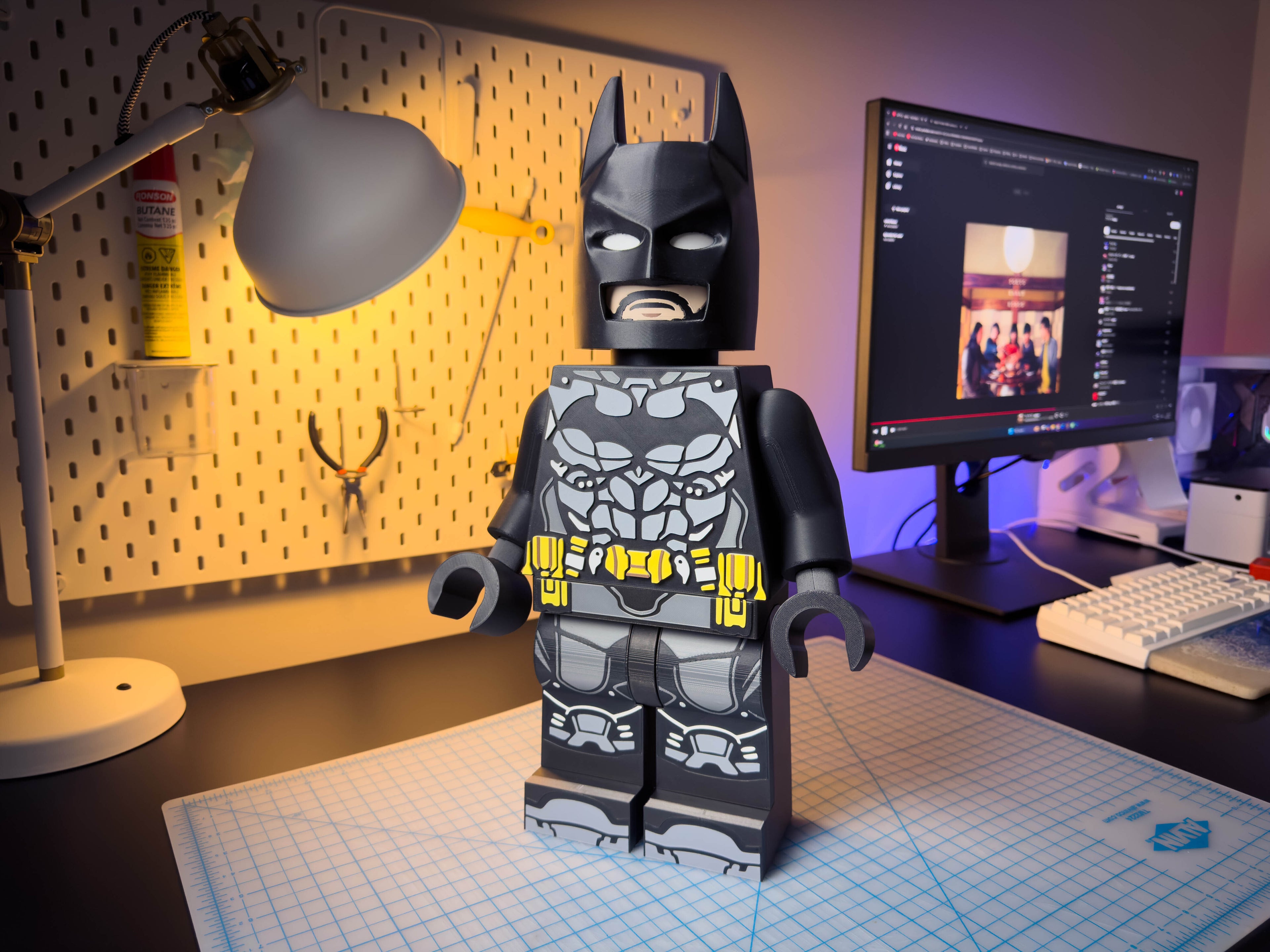 Dark Knight Modular Figure