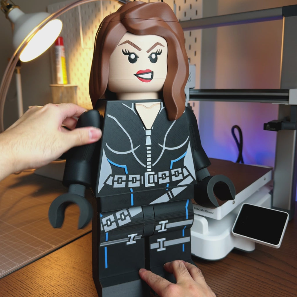 Red Room Spy Modular Figure